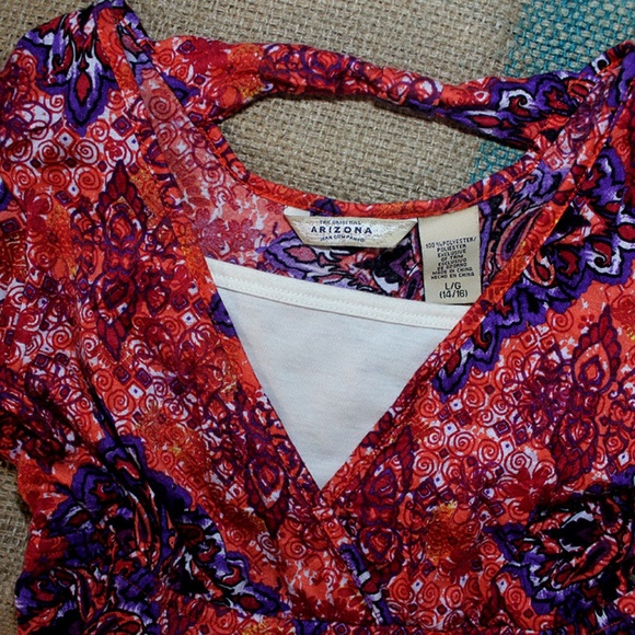 Arizona Jeans Boho Top Asymmetrical Hem - Picture 6 of 6